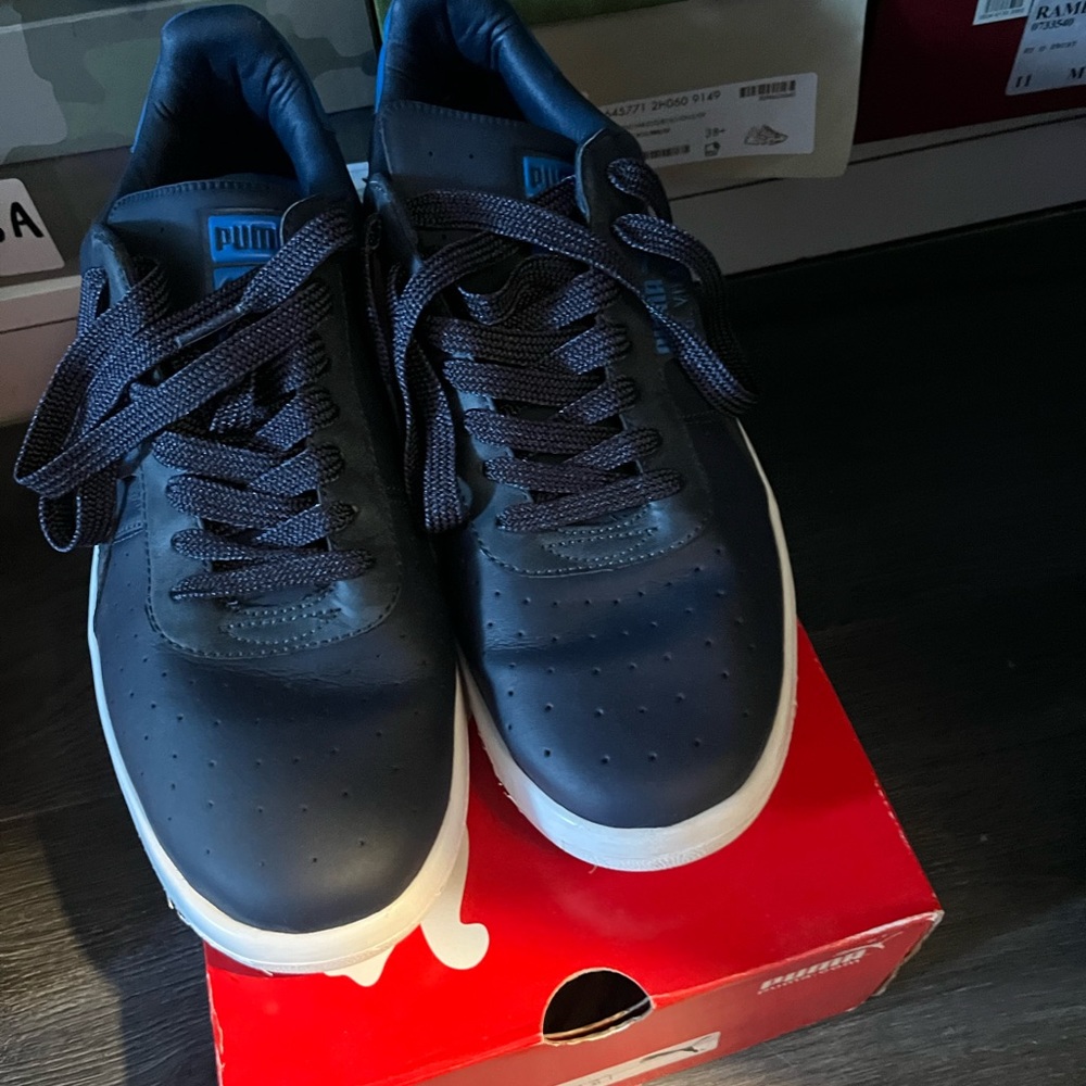 Men’s Navy Blue with navy blue string white bottoms